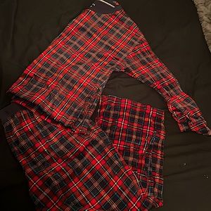 Two piece Christmas pjs size:medium long sleeved and pants soft